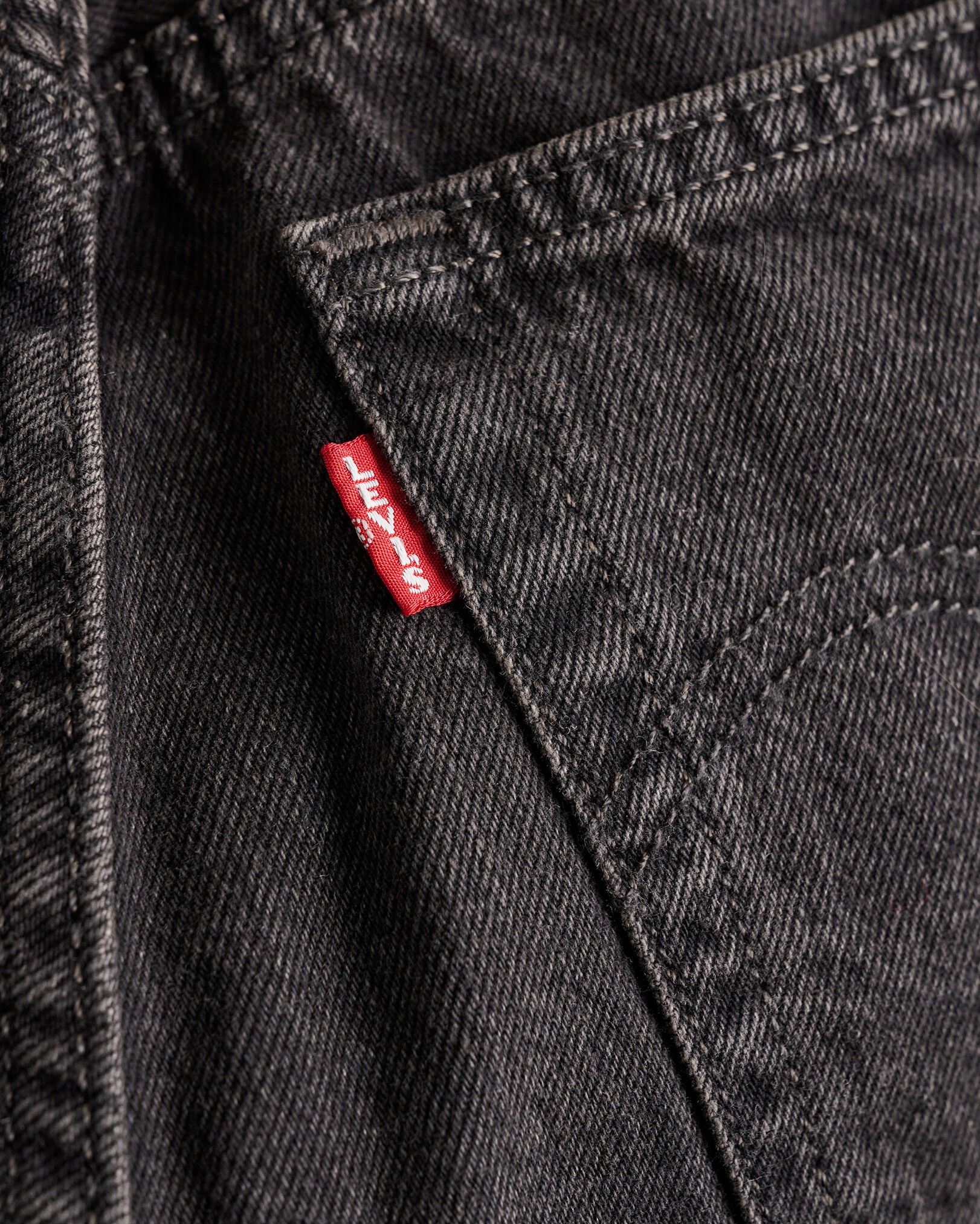 Levi's 501® Mid Thigh Womens Short