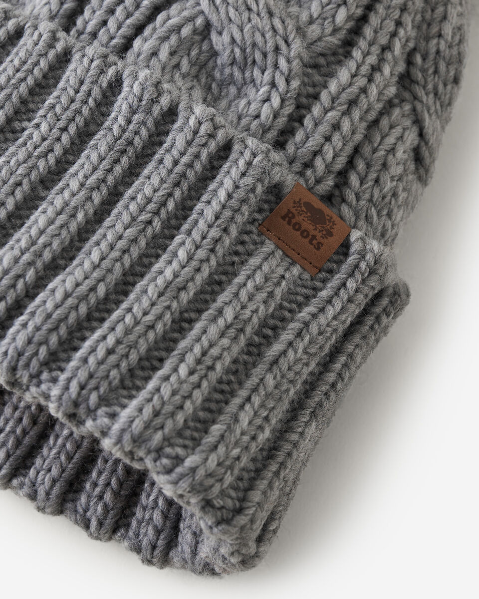 Olivia Cable Toque