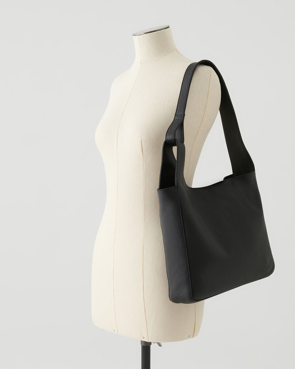 Asymmetrical Bag Cloud