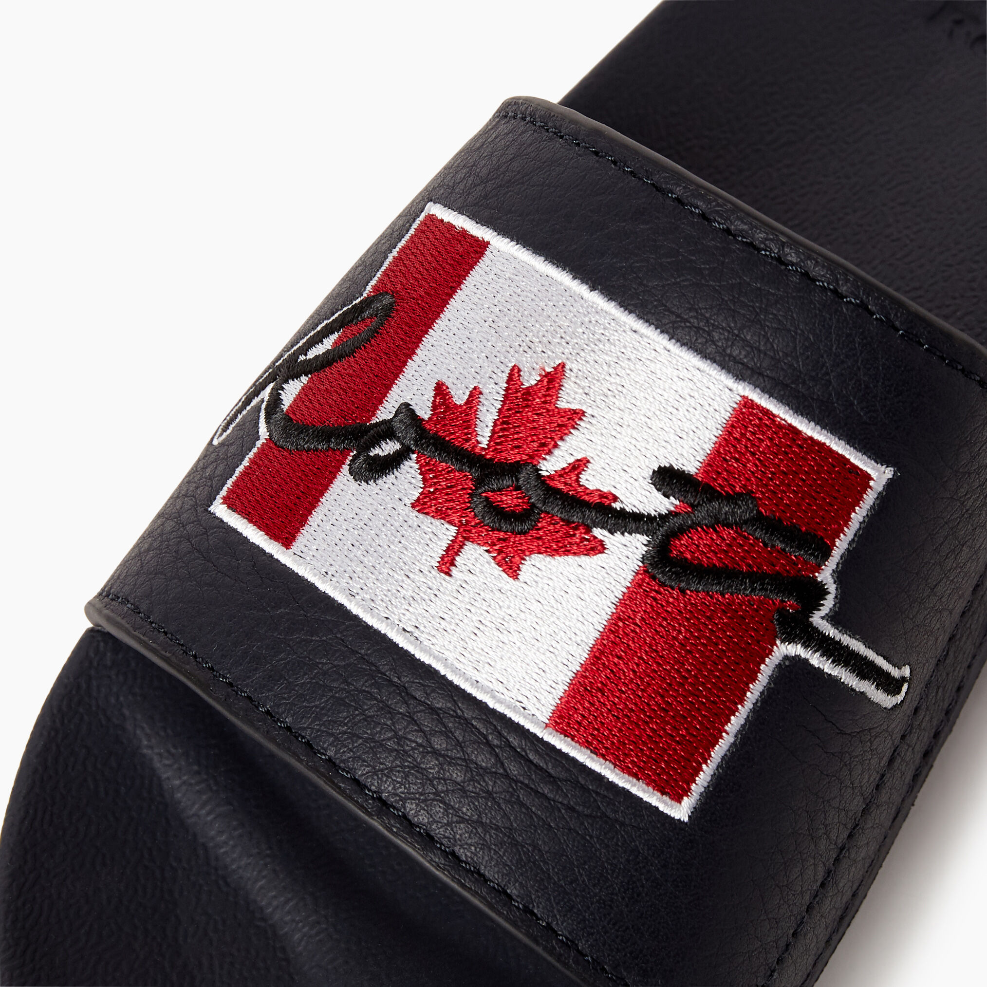 Roots sandals store canada