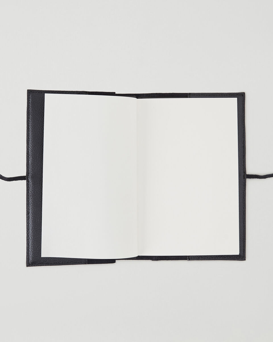 Medium Sketchbook Metallic