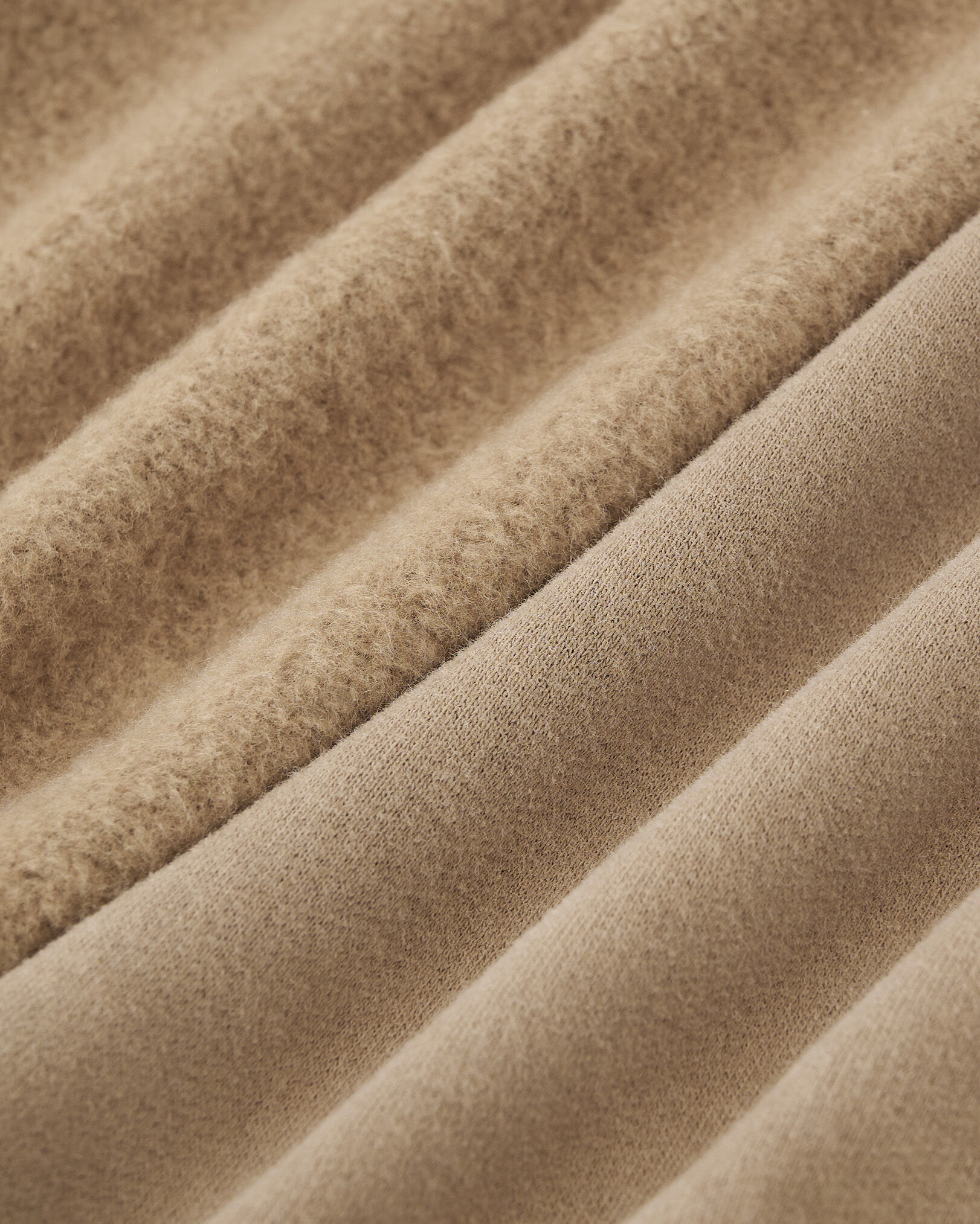 Chandail à capuchon Un en molleton Nuage