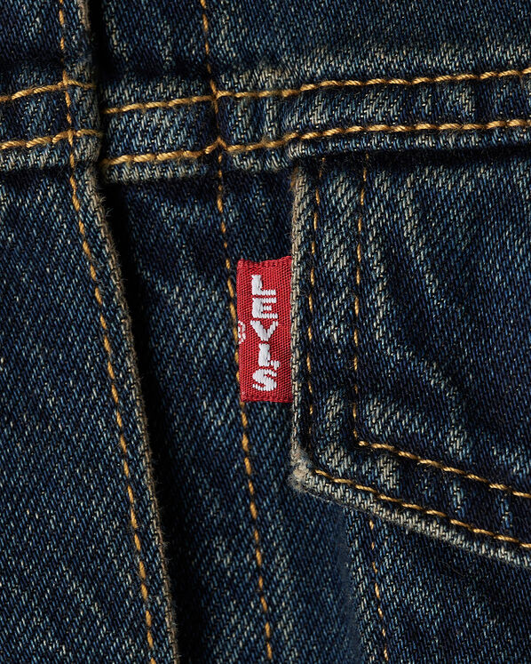 Levi's&reg; Womens Loose Crop Trucker Jacket