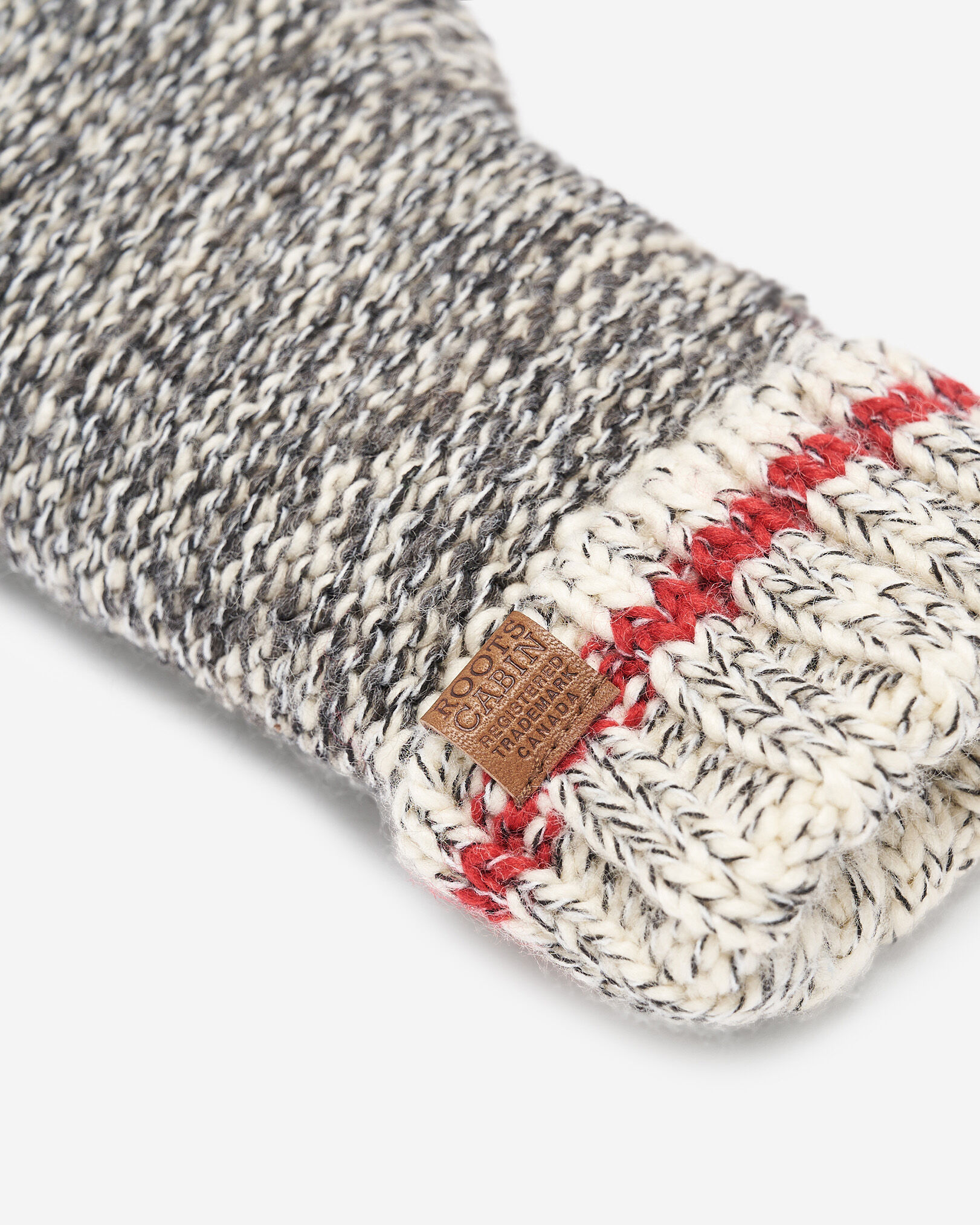 Chunky Cabin Mitten