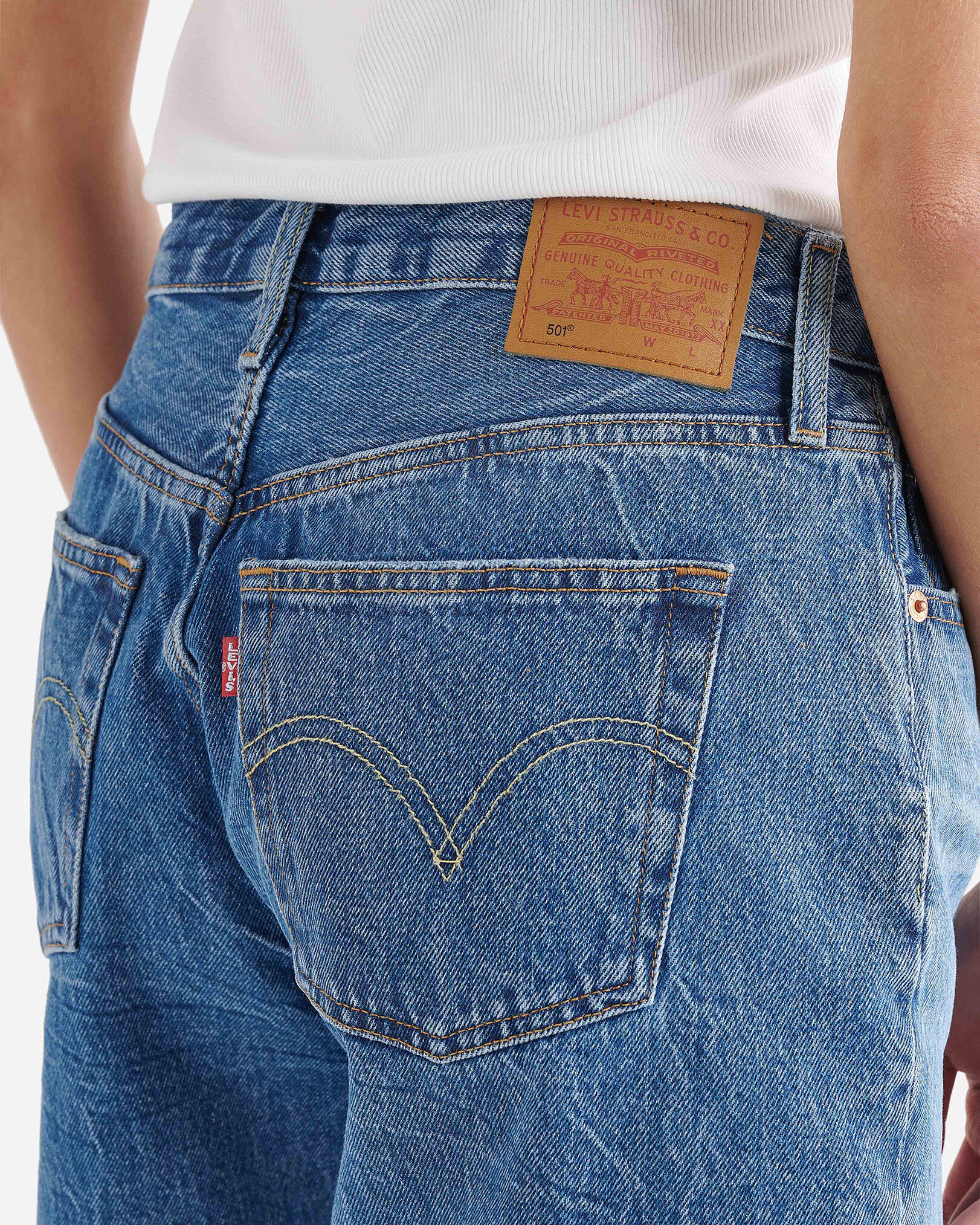 Levi s 501 Mid Thigh Womens Shorts Bottoms Shorts Jeans Roots