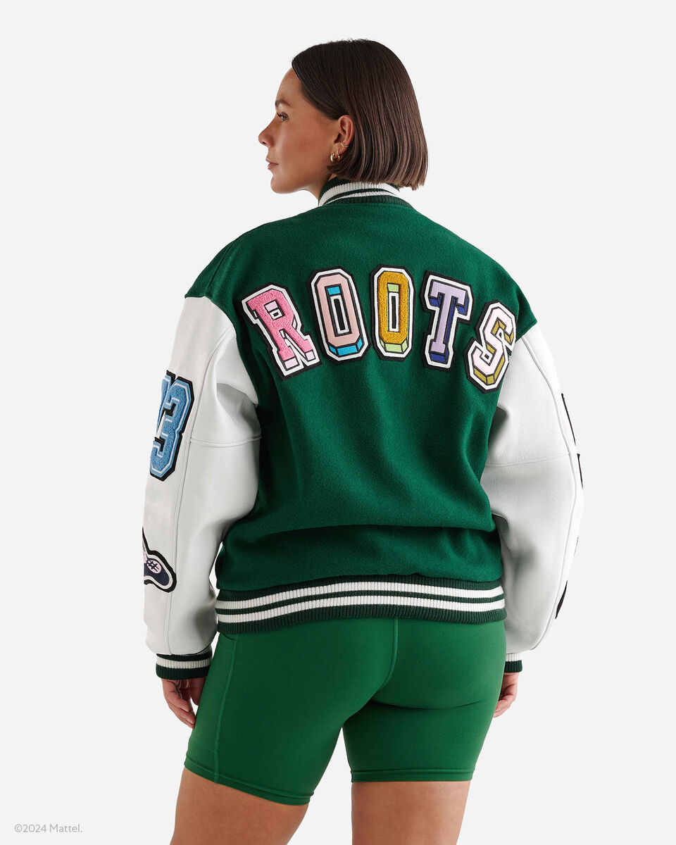 Blouson universitaire Barbie™ X Roots 65