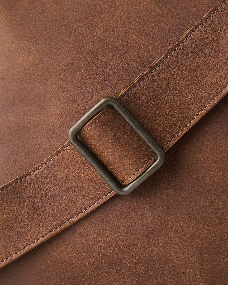 Roots Raiders Bag Tribe. 6 Roots Raiders Bag Tribe. 6