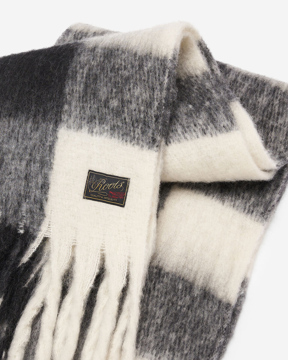 Relais Plaid Wool Blend Scarf