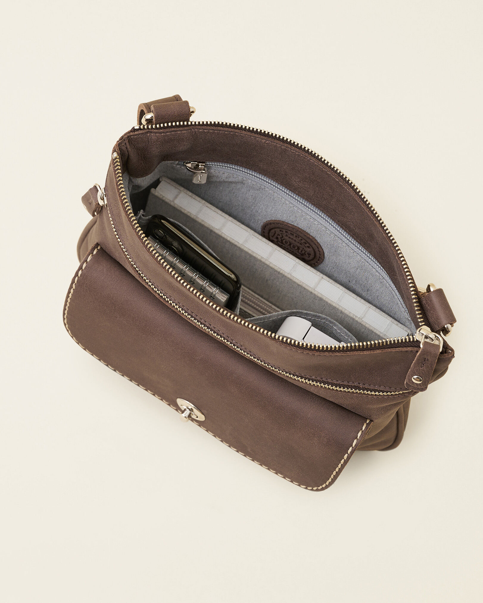 Riverside Saddle Tribe Handbags Roots