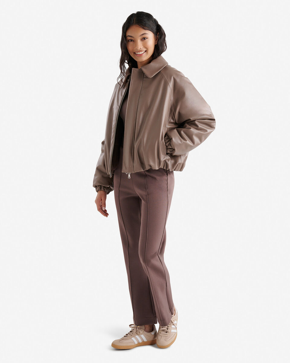Recover Essential Kick Flare Pant