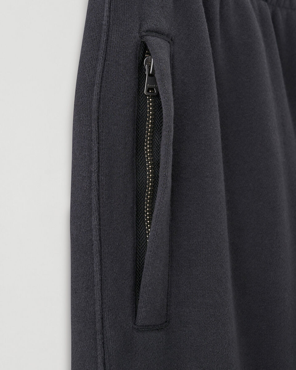 One Sweatpant Gender Free