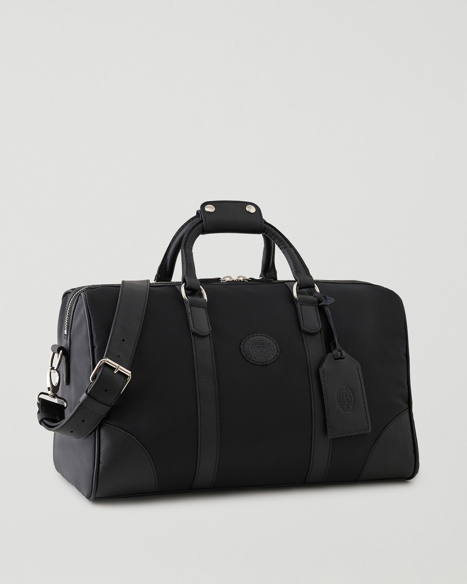 Roots nylon bag shop