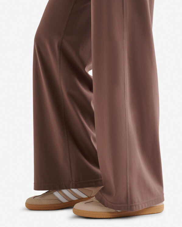 Restore Wide Leg Legging