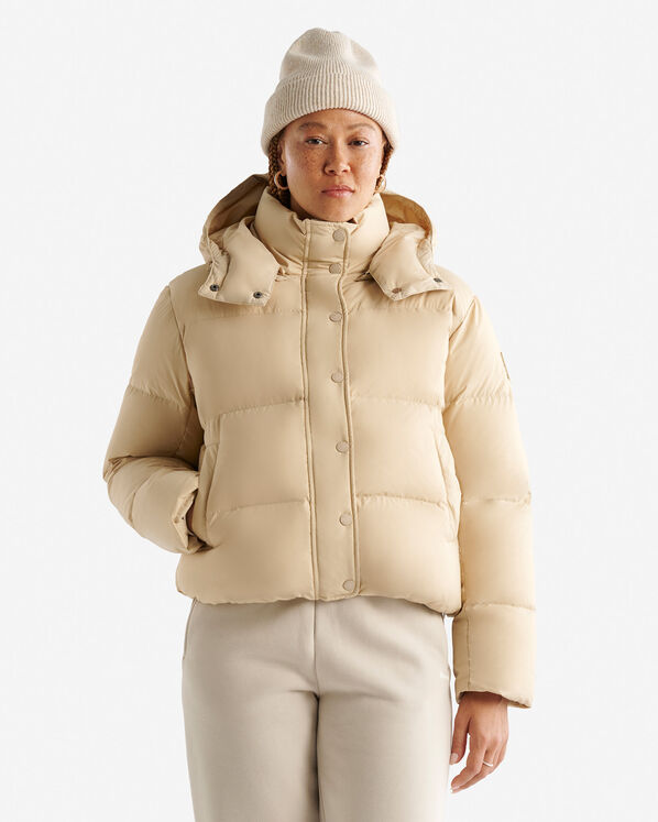 Roots Down Short Puffer