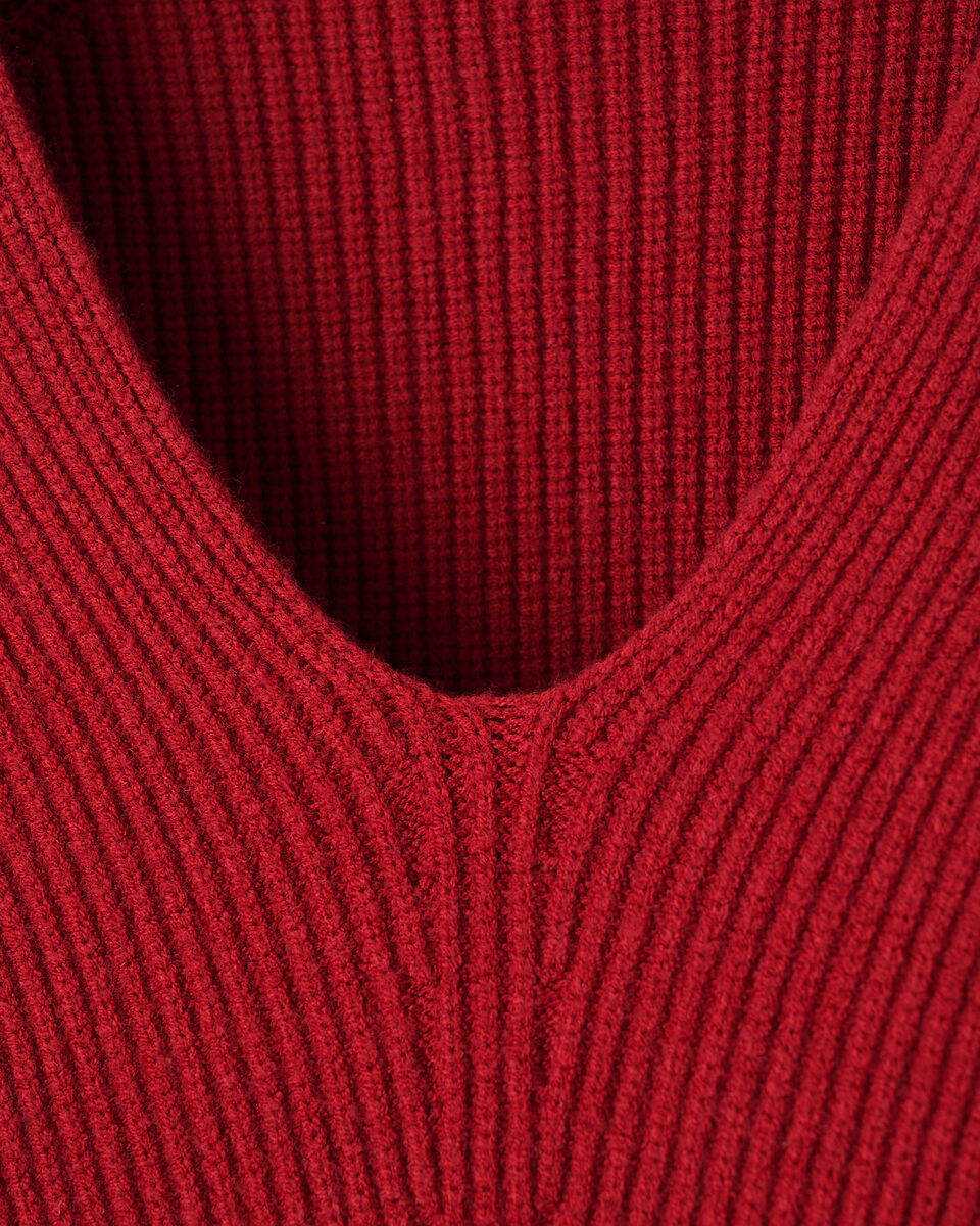 Bowen Rib V-Neck
