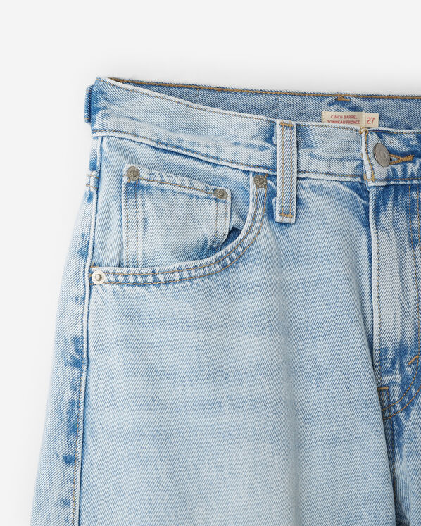 Levi's&reg; Womens Cinch Barrel Jeans