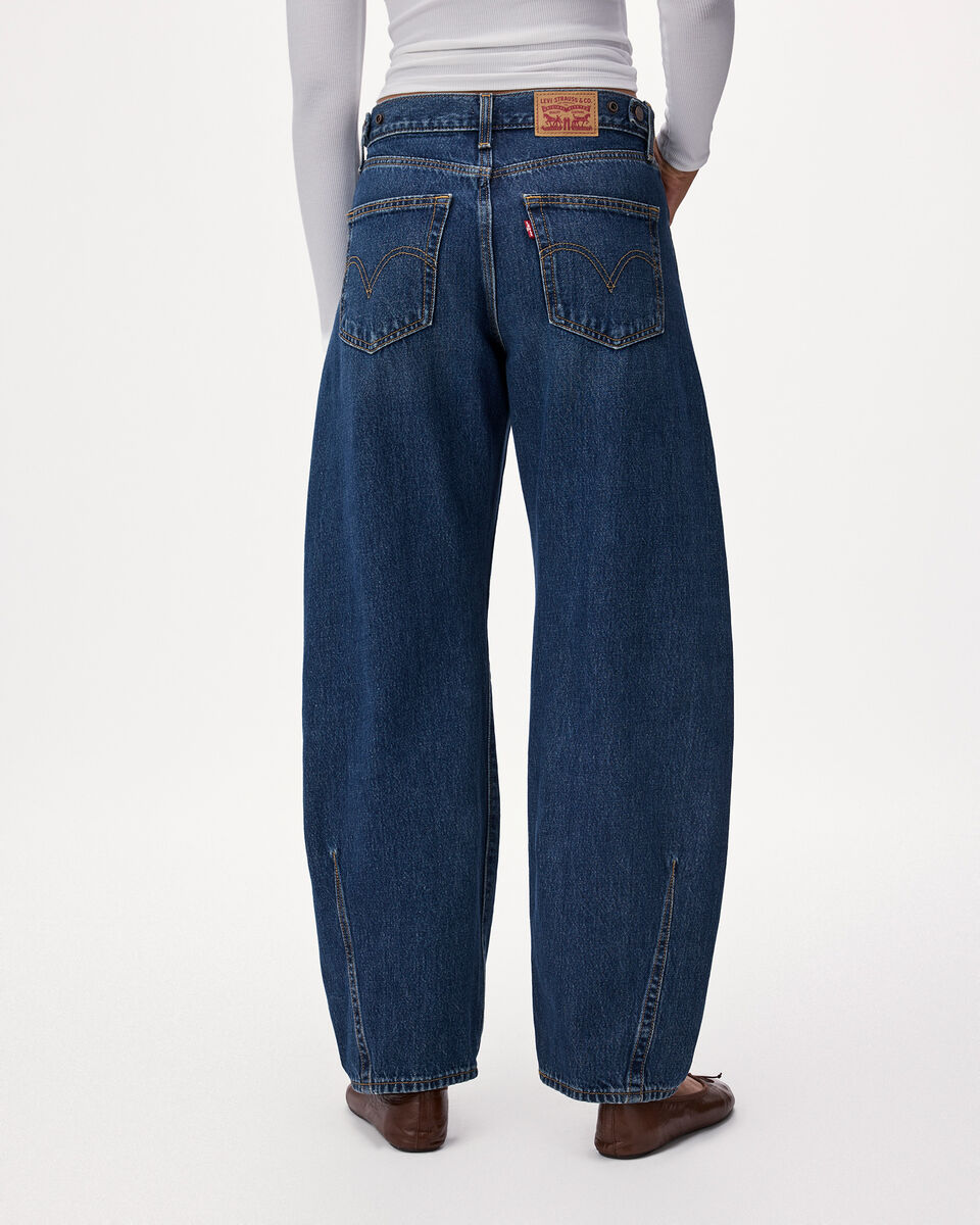 Levi's&reg; Womens Cinch Barrel Jeans