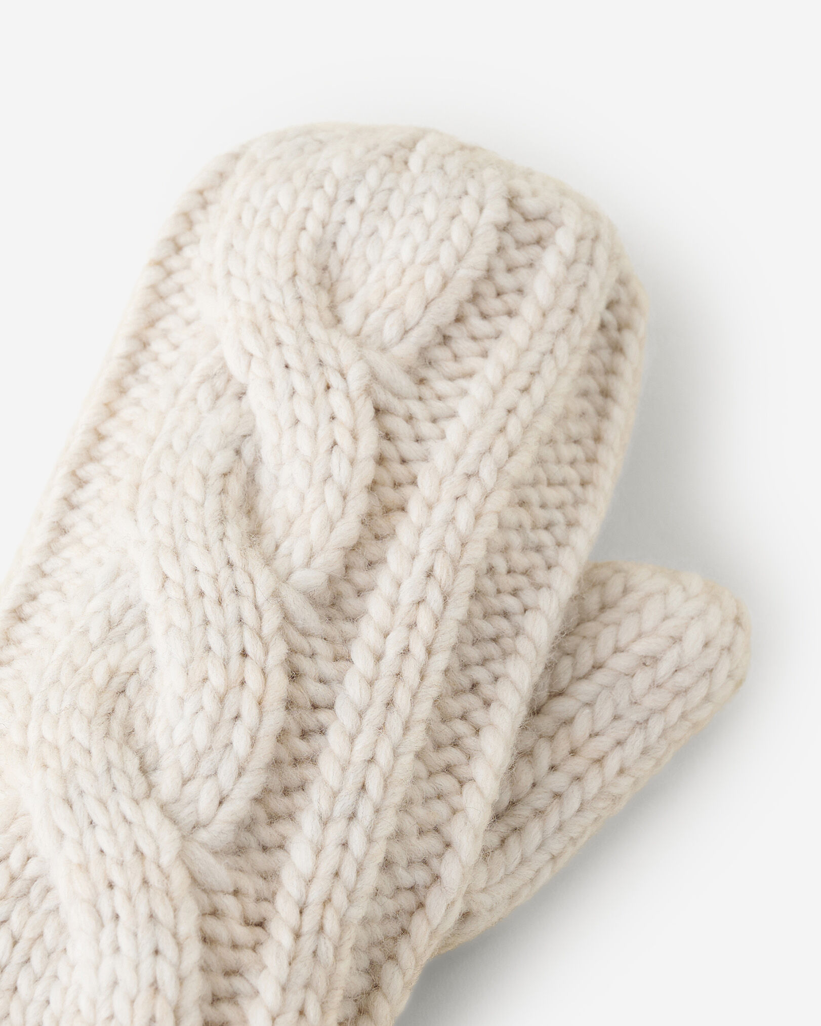 Womens Olivia Cable Mitten