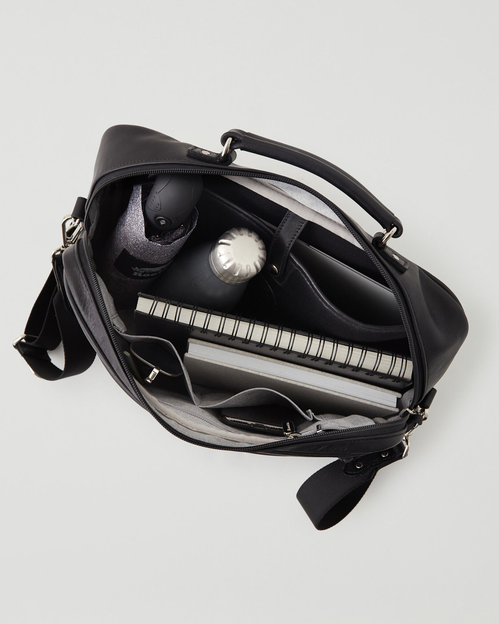 Roots laptop bag outlet