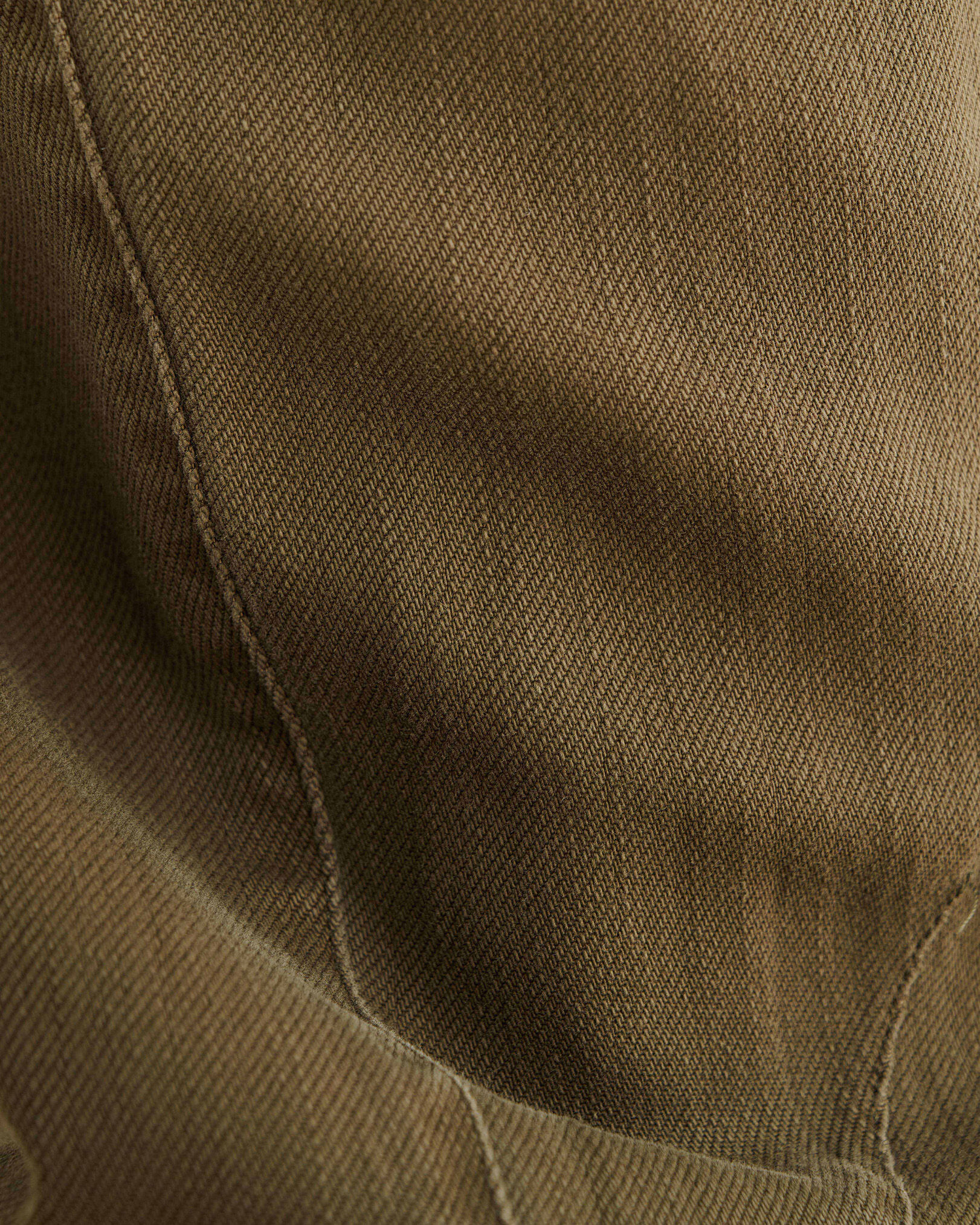 Soft Twill Barrel Pant