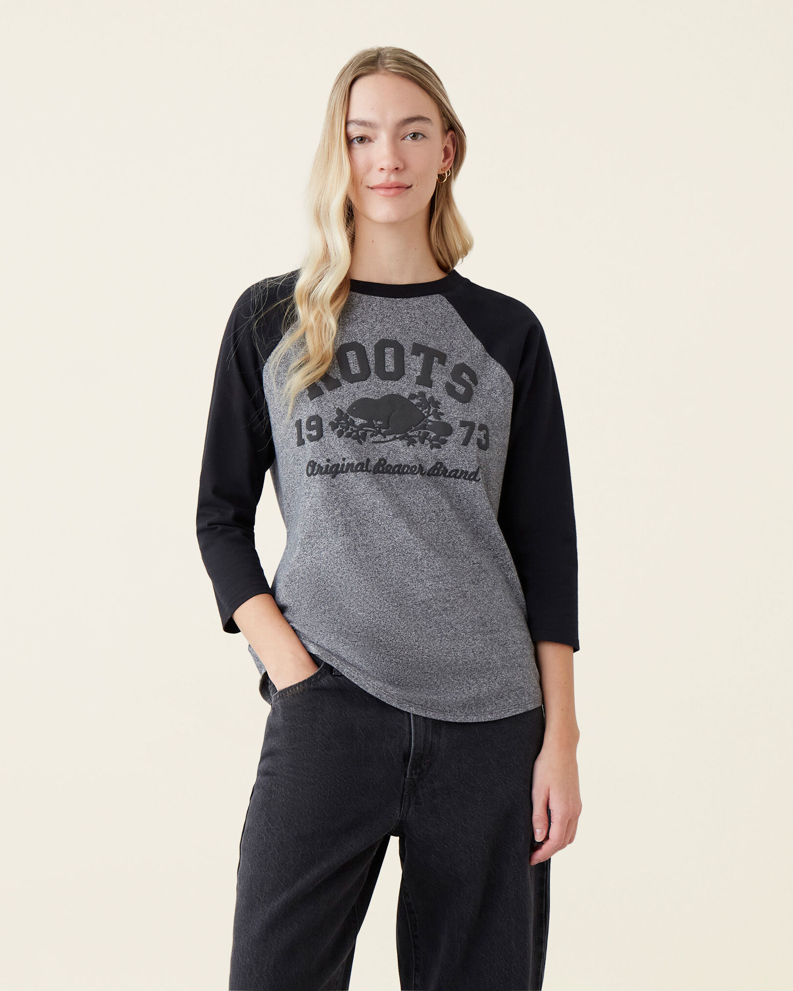 Long sleeve graphic tees women's cheap