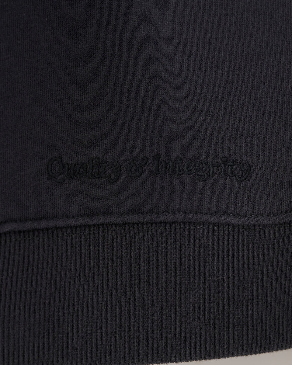 One Hoodie Gender Free