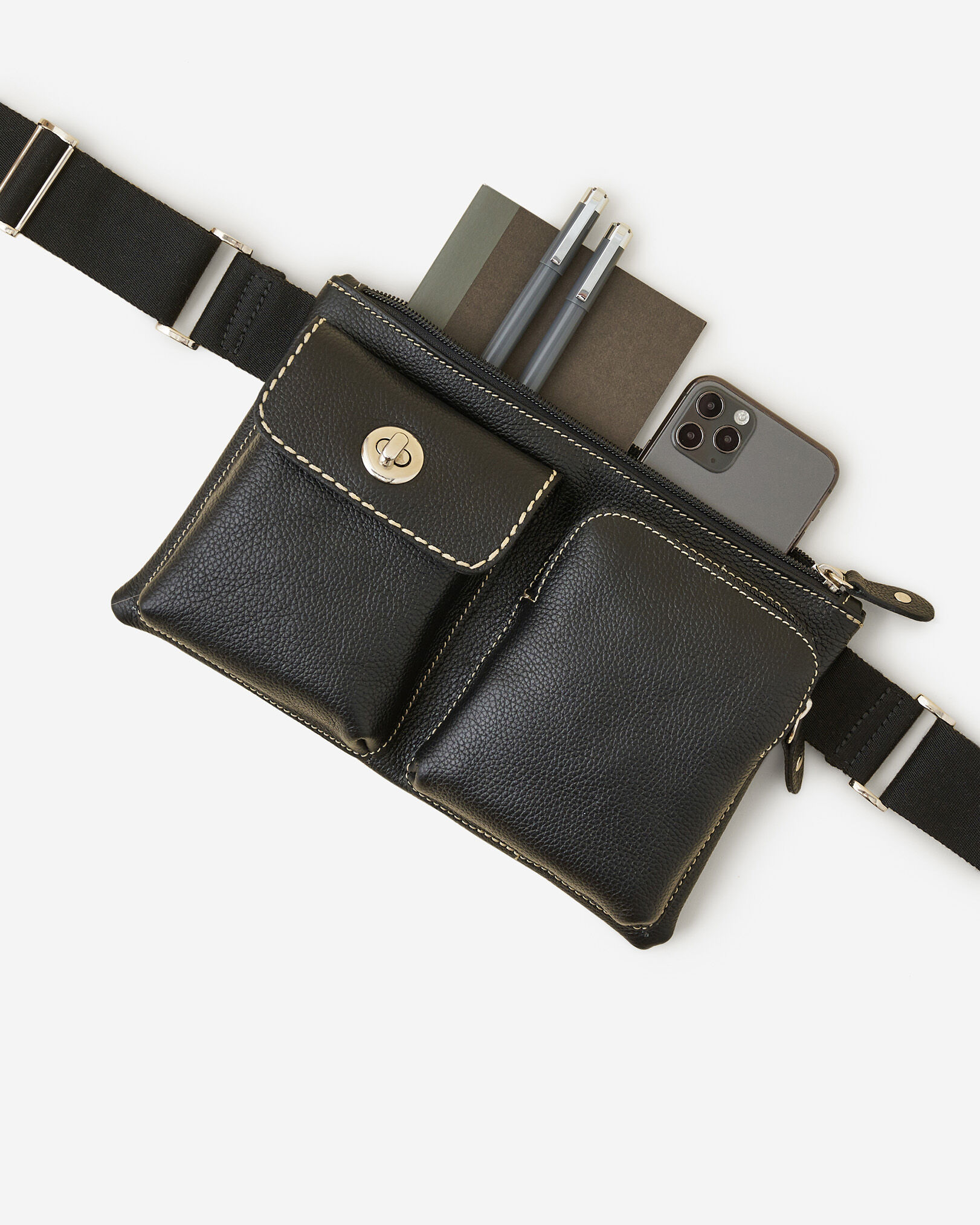 Roots fanny store pack joe rogan