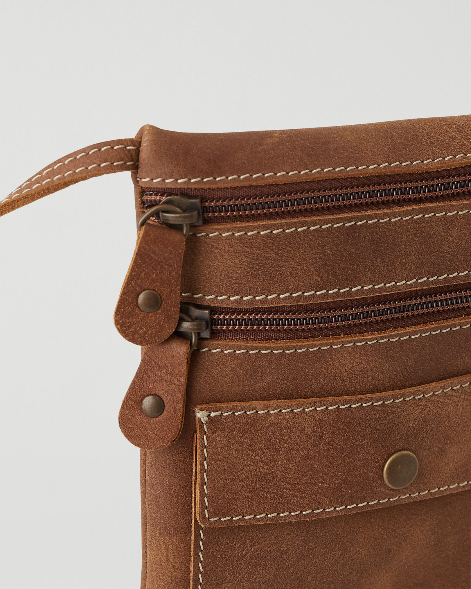 Roots venetian deals village bag