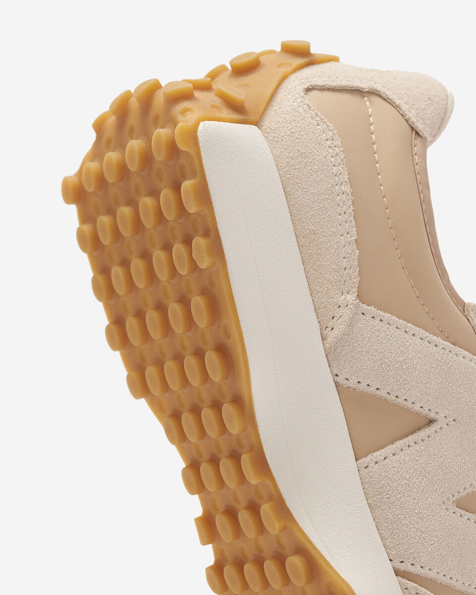 Womens New Balance 327