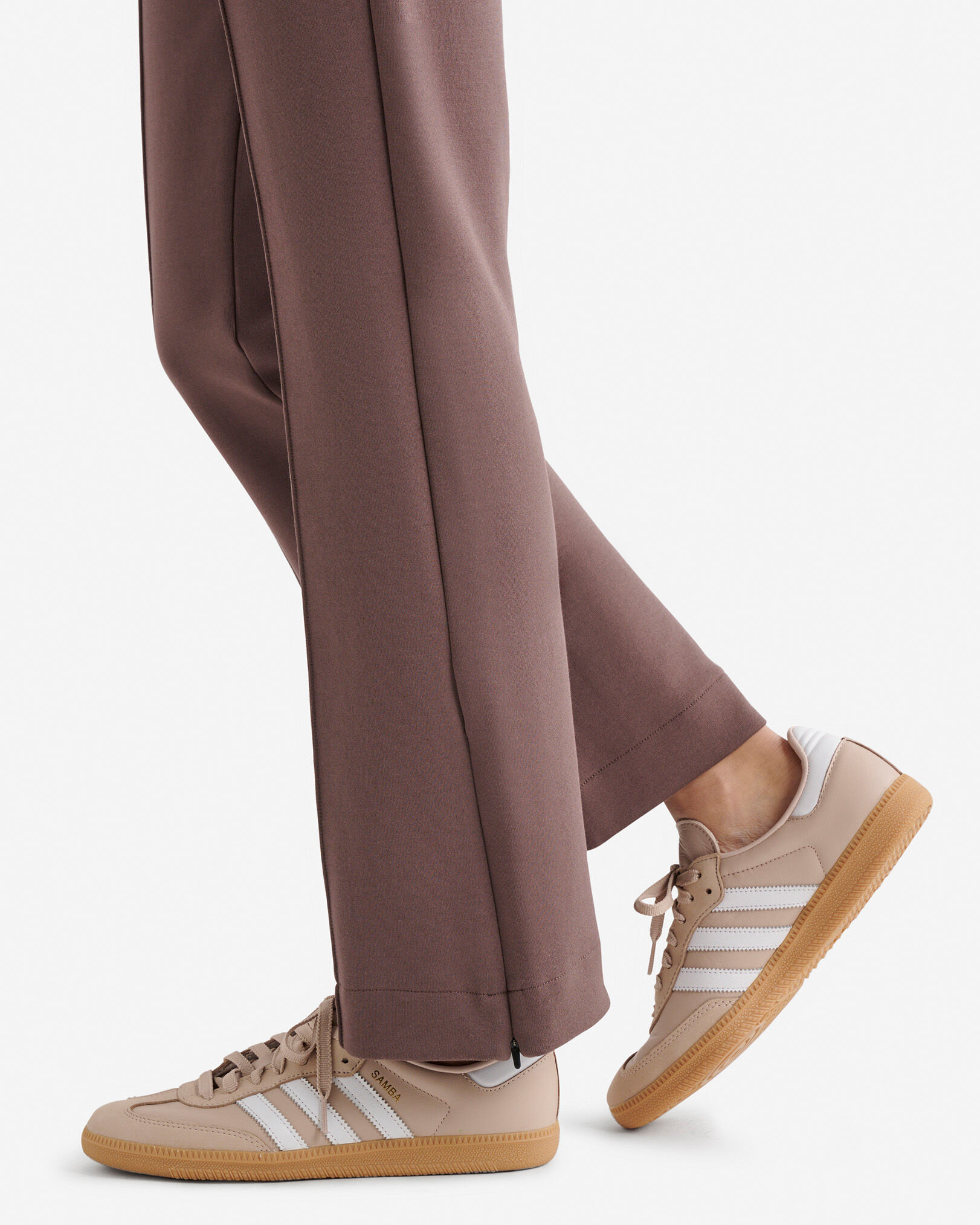Recover Essential Kick Flare Pant