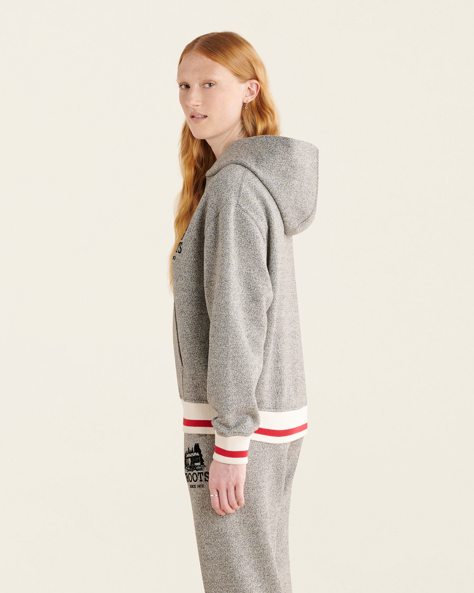 Roots cabin deals hoody