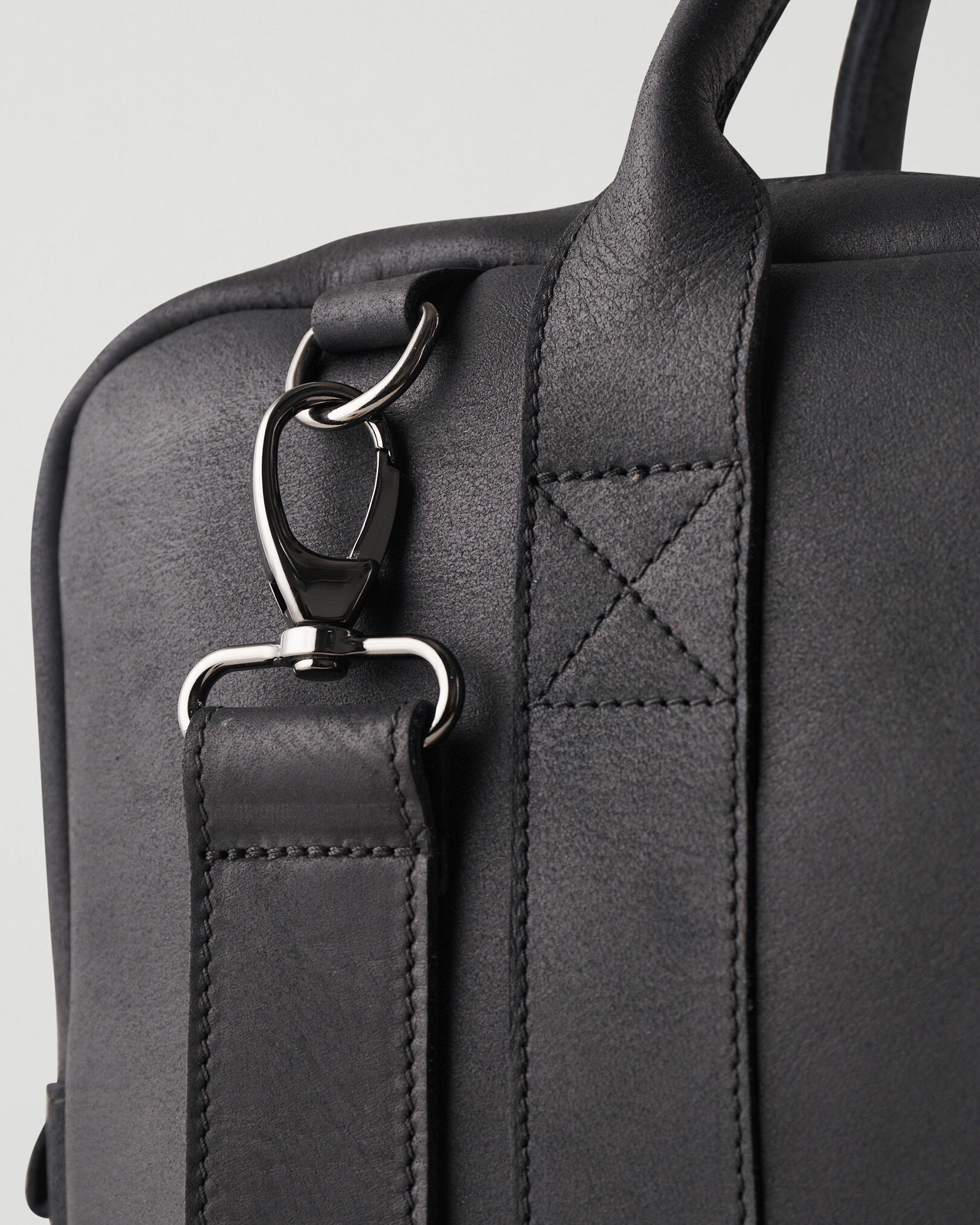 Roots laptop sale bag