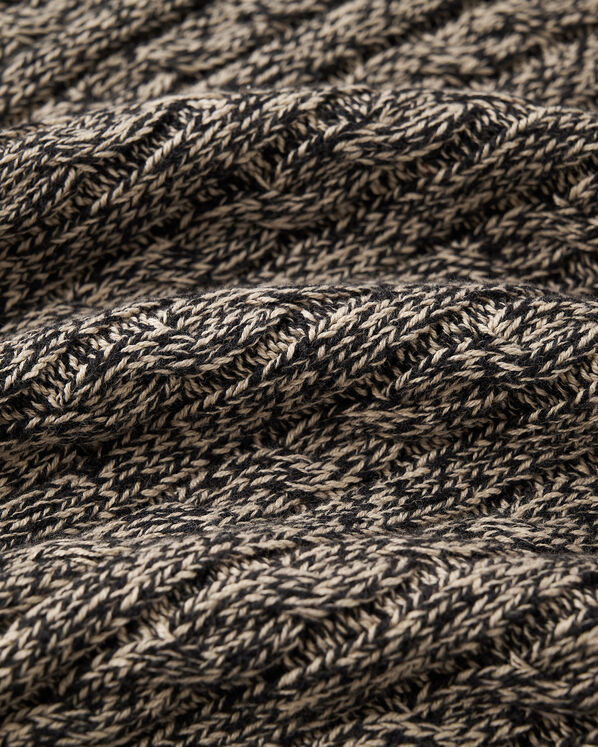 Chandail &agrave; col en V Cabane en tricot torsad&eacute;