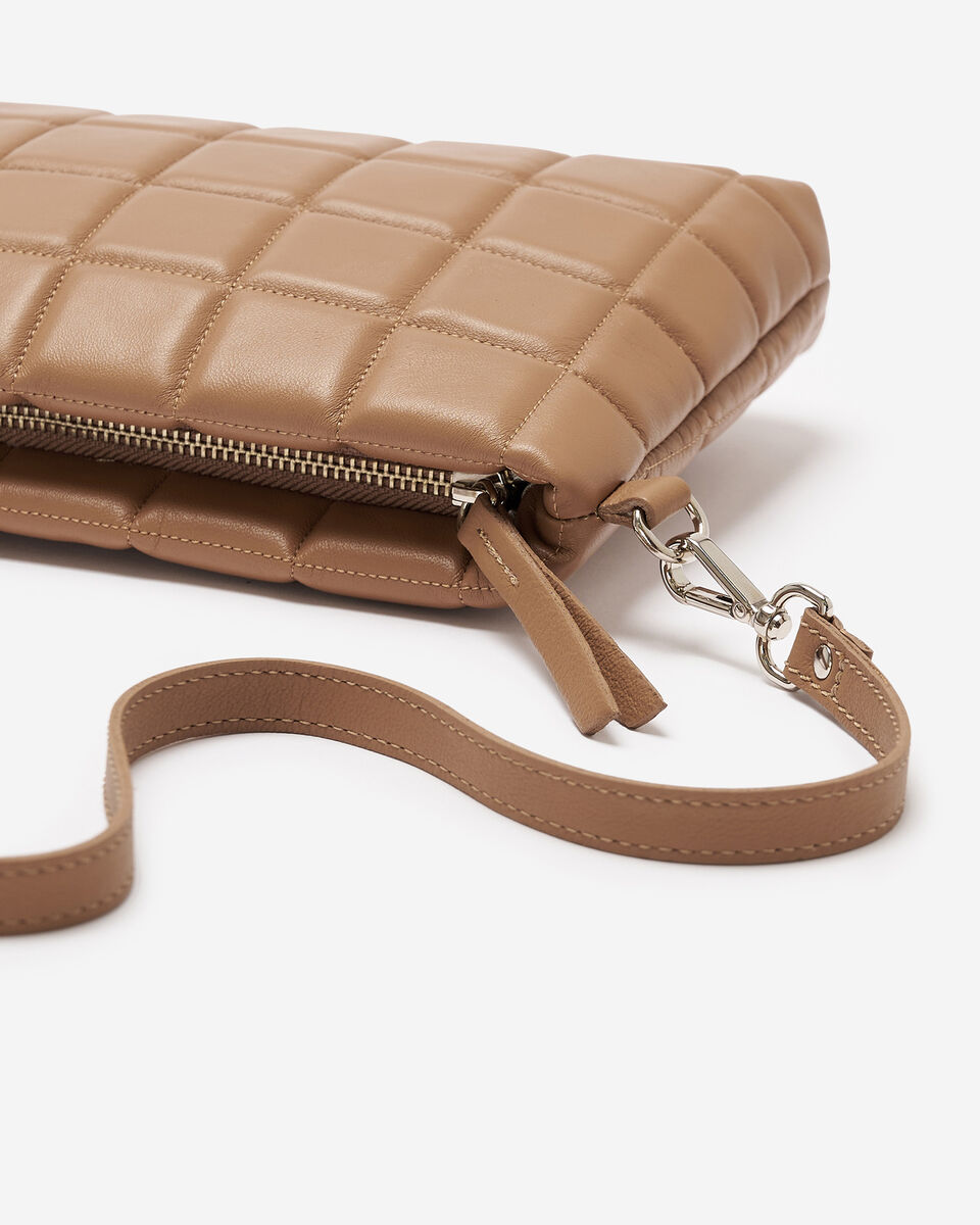 Pochette bouffante carrée à bandoulière