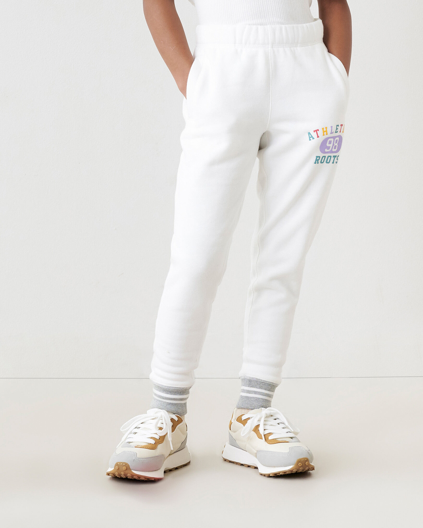 White roots tracksuit online