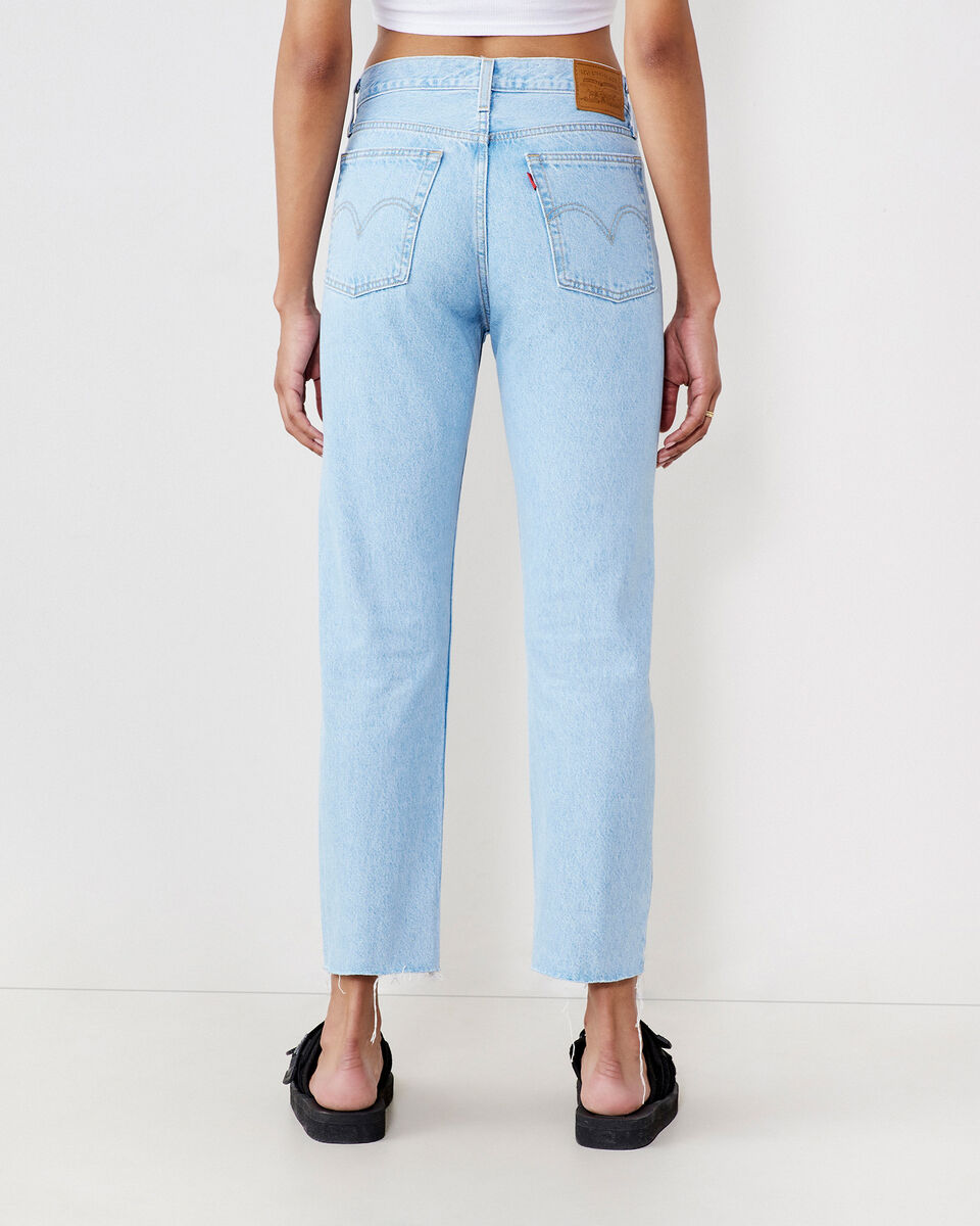 Womens Levi’s Wedgie Straight Jeans