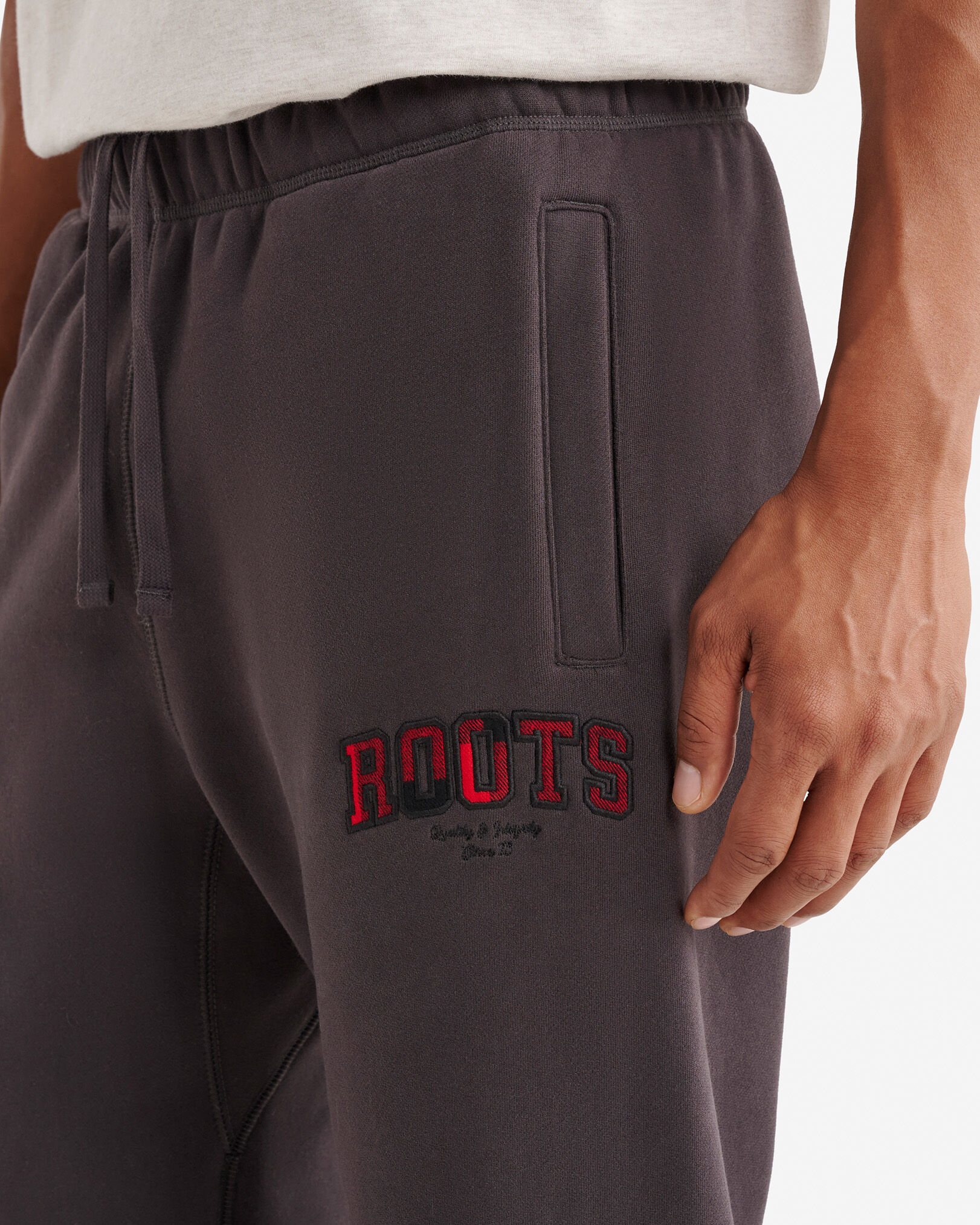 Plaid Applique Sweatpant