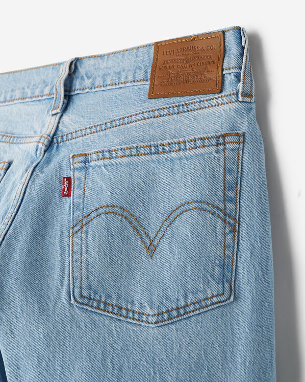 Jean jambe droite Levi'sᴹᴰpour femme