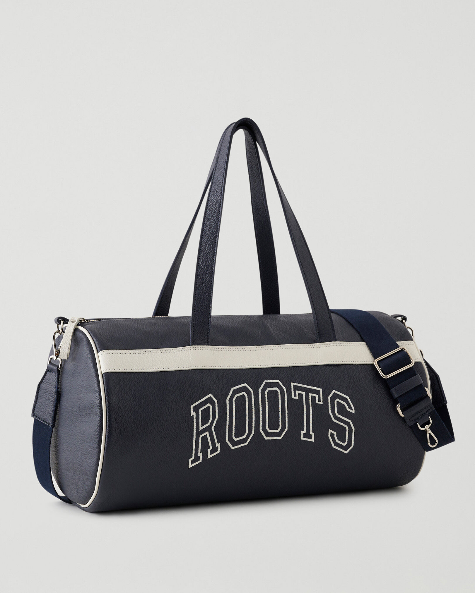 Roots duffle bag with wheels sales