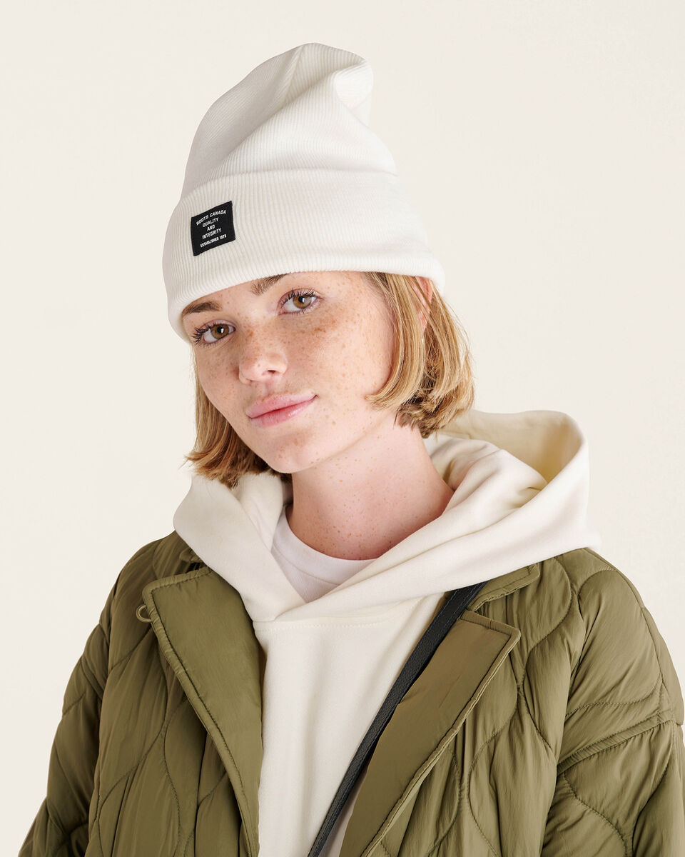 Bracebridge Tall Toque