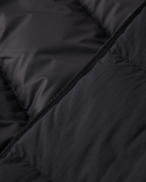 Roots Down Packable Jacket