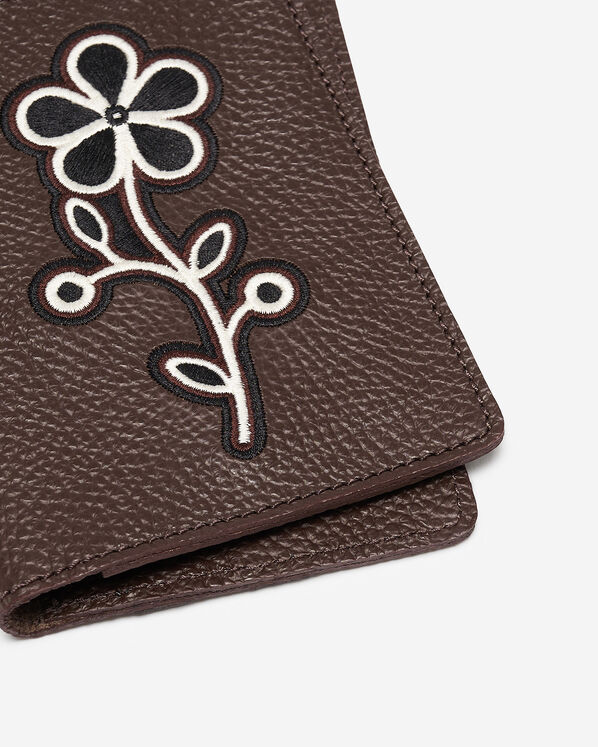 Roots X SECTION 35 Passport Holder
