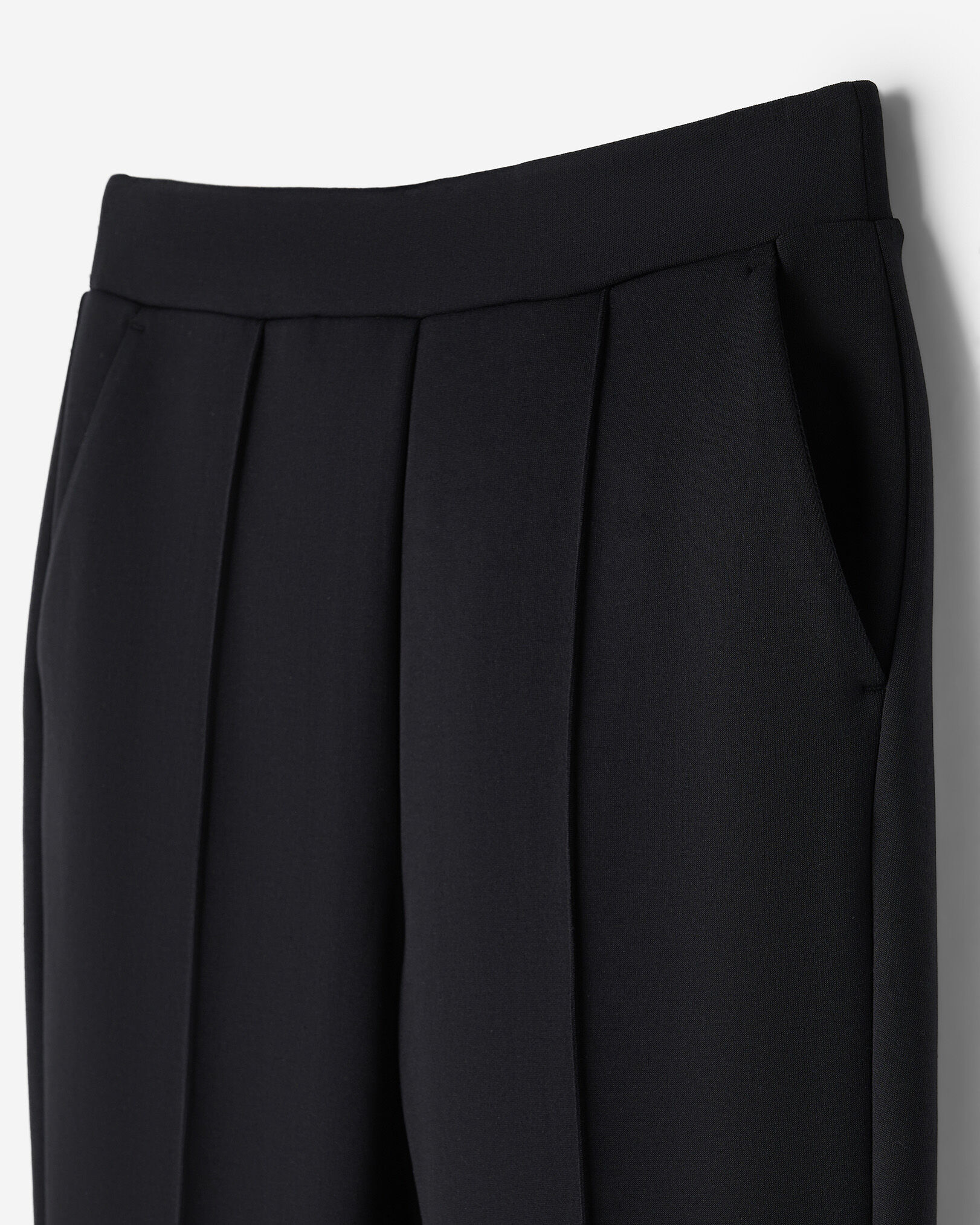 Recover Essential Kick Flare Pant