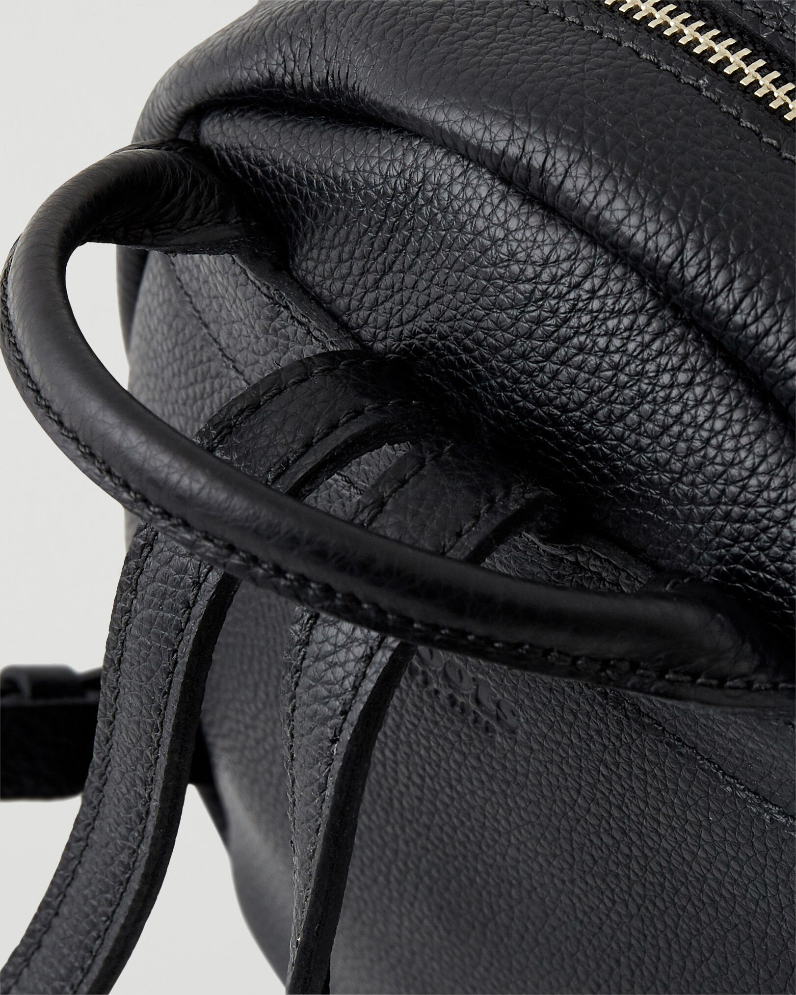 Roots small clearance backpack