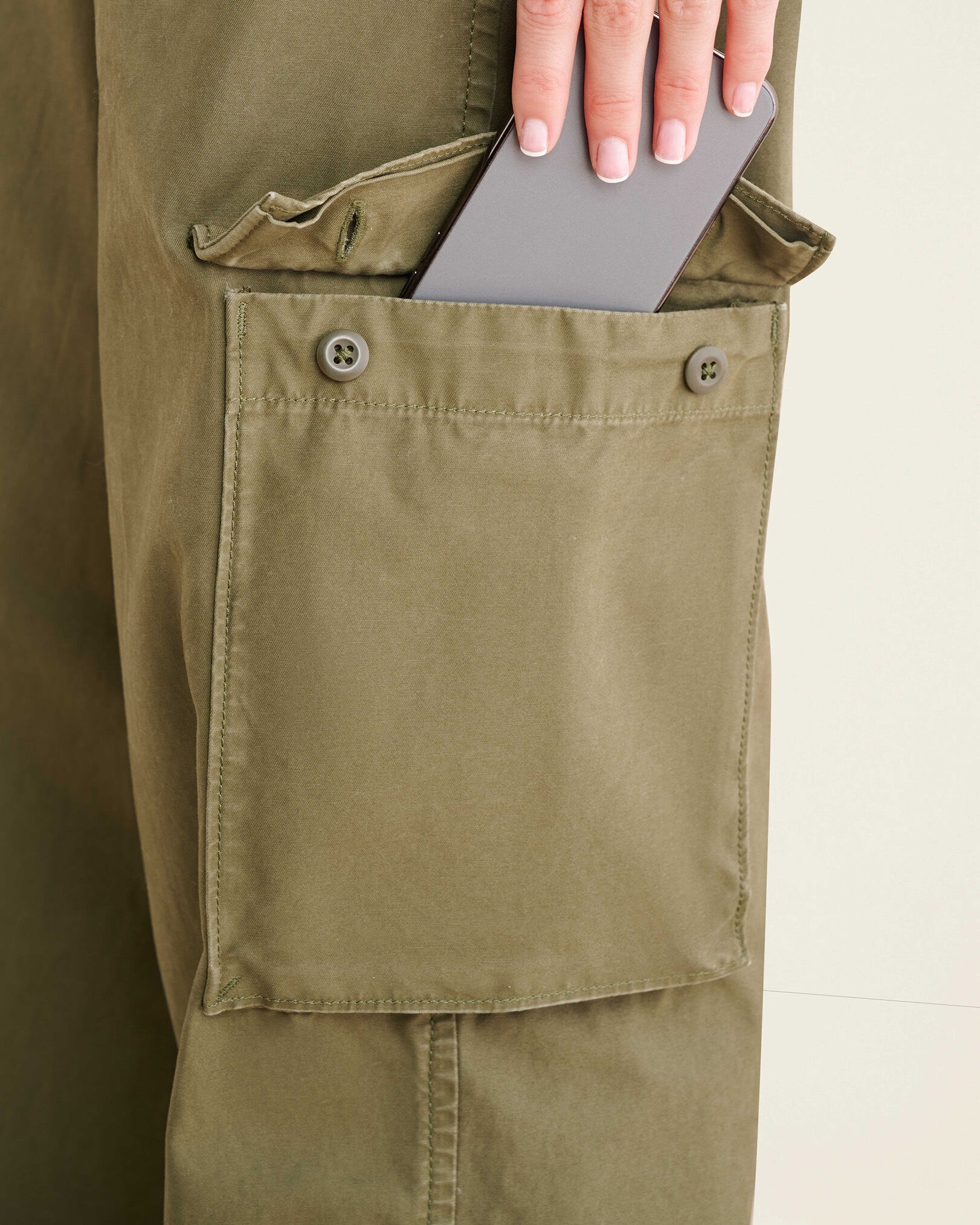 Levi jeans cargo pants on sale