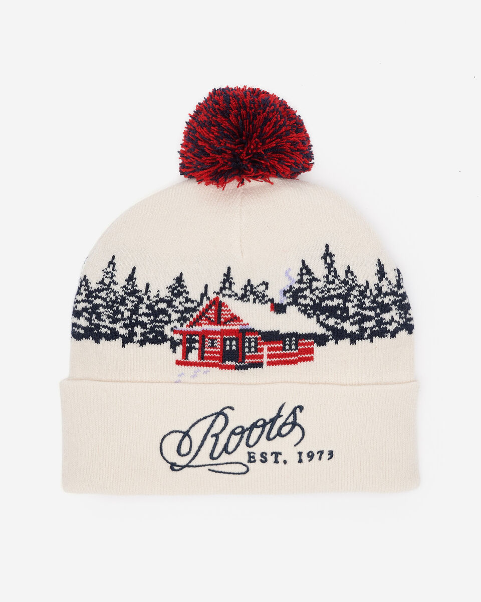 Cabin Landscape Toque