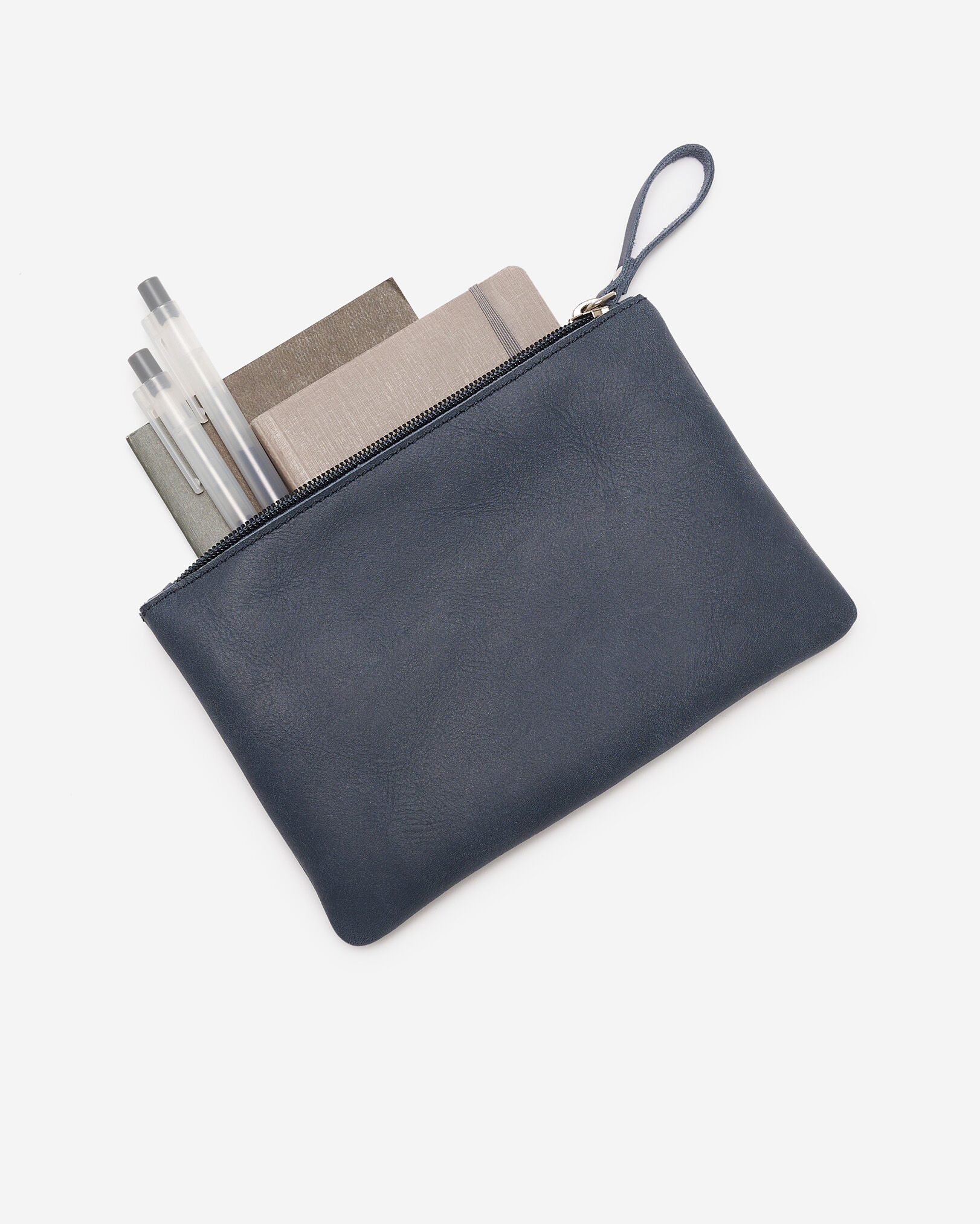 Grande pochette à glissière en cuir Tribe