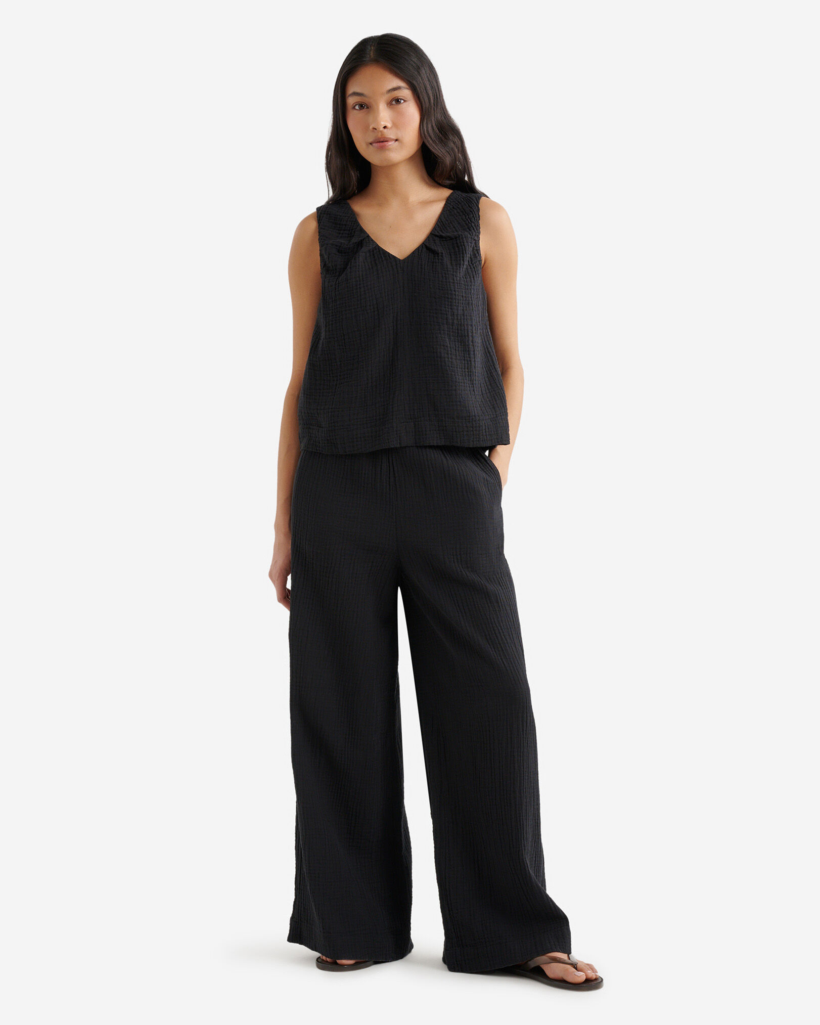 Roots Casual Clothing for Men, Women, and Kids | Roots