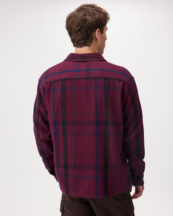 Chemise d&eacute;contract&eacute;e en serg&eacute; Cypress
