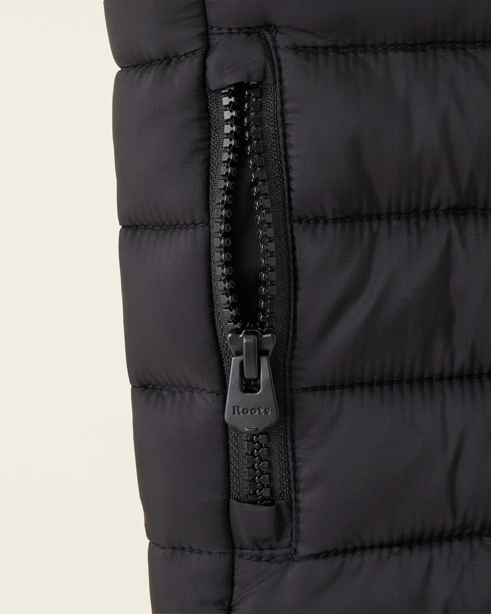 Roots discount puffer vest
